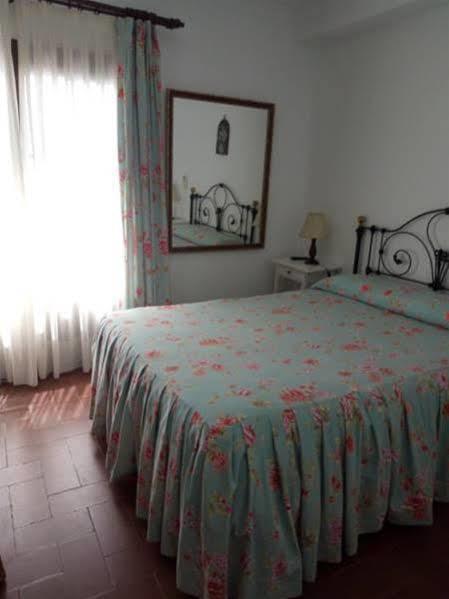 Hostal Gran Capitan Chipiona Buitenkant foto